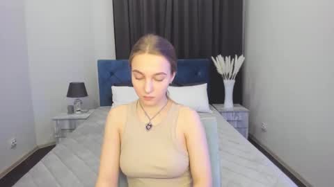 Snapshot of yasminasage chatting on January 18, 2025, 8:09 pm Yasmina online show from January 18, 2025, 8:09 pm