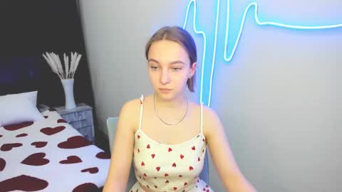 Snapshot of yasminasage chatting on February 9, 2025, 3:12 pm Yasmina online show from February 9, 2025, 3:12 pm