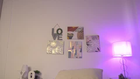 Snapshot of yayoi_cresp18 chatting on December 19, 2024, 3:41 pm yayoi_cresp18 online show from December 19, 2024, 3:41 pm