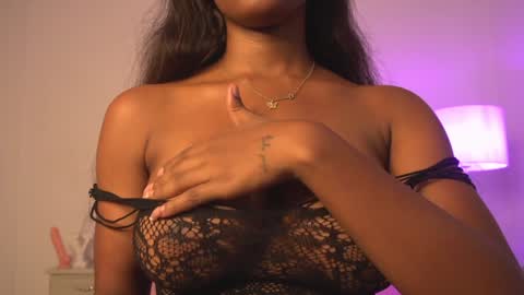 Snapshot of yayoi_cresp18 chatting on December 21, 2024, 8:54 pm yayoi_cresp18 online show from December 21, 2024, 8:54 pm