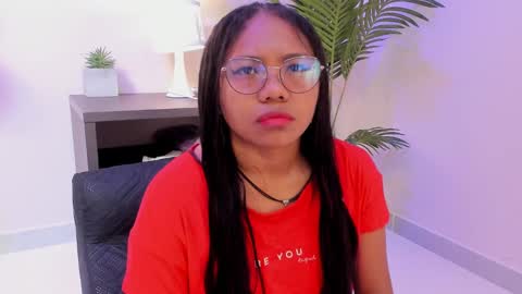 Snapshot of yeika_foxy chatting on February 2, 2025, 10:57 am yeika_foxy online show from February 2, 2025, 10:57 am