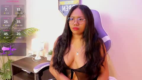 Snapshot of yeika_foxy chatting on February 23, 2025, 11:00 am yeika_foxy online show from February 23, 2025, 11:00 am