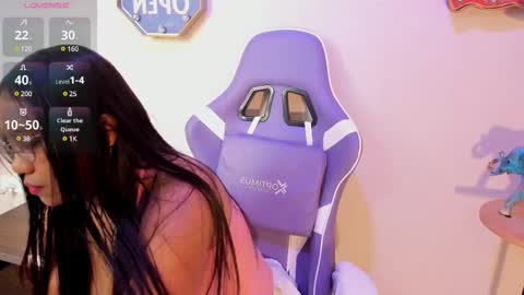 Snapshot of yeika_foxy chatting on February 26, 2025, 10:58 am yeika_foxy online show from February 26, 2025, 10:58 am