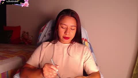 Snapshot of yes2802 chatting on September 18, 2025, 3:25 pm Yesi online show from September 18, 2025, 3:25 pm