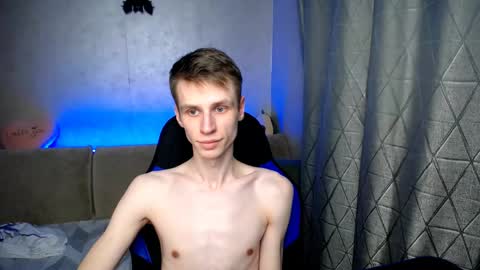 Snapshot of yes_cute_boy_ chatting on March 6, 2025, 6:05 pm Eden online show from March 6, 2025, 6:05 pm