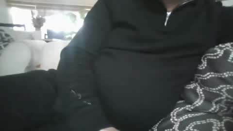 Snapshot of yesplease1969 chatting on October 19, 2025, 8:48 am yesplease1969 online show from October 19, 2025, 8:48 am