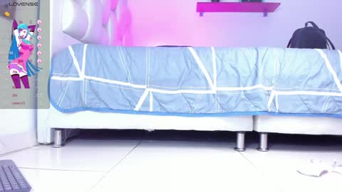 Snapshot of yiovanna19 chatting on January 3, 2025, 3:22 pm Yiovanna online show from January 3, 2025, 3:22 pm