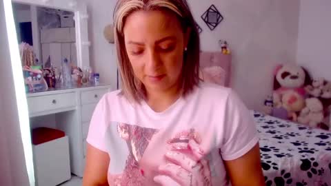 Snapshot of yokiko_daring chatting on December 20, 2024, 2:27 pm yokiko online show from December 20, 2024, 2:27 pm