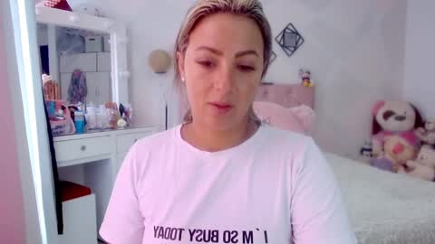 Snapshot of yokiko_daring chatting on December 23, 2024, 3:01 pm yokiko online show from December 23, 2024, 3:01 pm