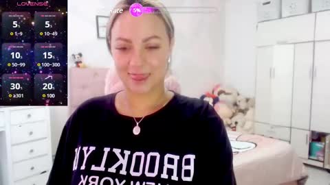 Snapshot of yokiko_daring chatting on January 22, 2025, 10:15 pm yokiko online show from January 22, 2025, 10:15 pm