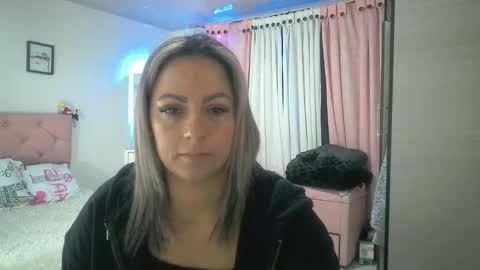 Snapshot of yokiko_daring chatting on September 16, 2025, 12:28 pm yokiko online show from September 16, 2025, 12:28 pm
