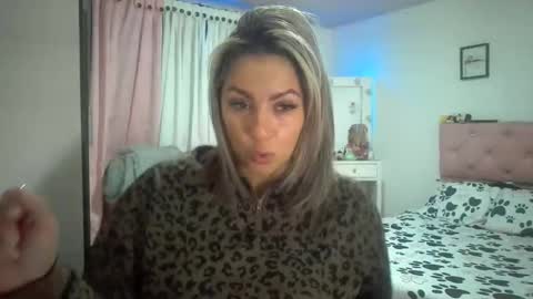 Snapshot of yokiko_daring chatting on September 24, 2025, 2:53 pm yokiko online show from September 24, 2025, 2:53 pm