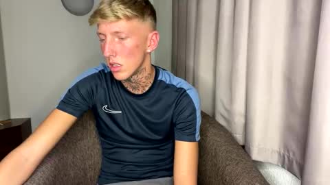 Snapshot of yorkshirelad208 chatting on January 26, 2025, 8:34 pm Harrison online show from January 26, 2025, 8:34 pm