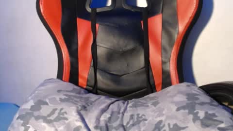 your_cummer online show from October 18, 2025, 3:35 pm