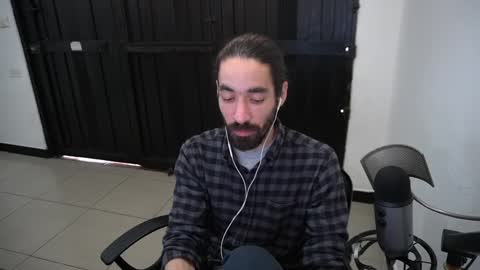 Snapshot of your_ice_cream chatting on December 14, 2024, 3:25 pm Siebel. online show from December 14, 2024, 3:25 pm