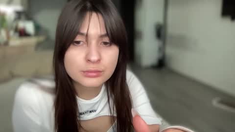 Snapshot of your_sweet_angel_ chatting on February 18, 2025, 2:59 pm Mia  online show from February 18, 2025, 2:59 pm