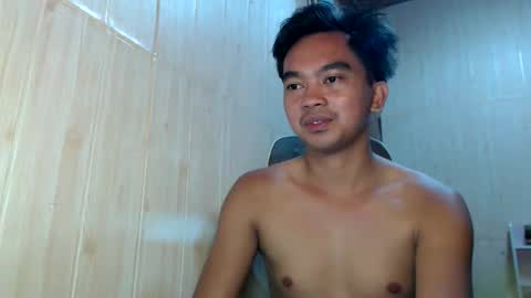 Snapshot of yourfantasyboyjr chatting on October 8, 2025, 12:47 pm i am your dream boy  JR  online show from October 8, 2025, 12:47 pm