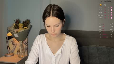 Snapshot of yourher0in chatting on January 10, 2025, 10:17 am Aida online show from January 10, 2025, 10:17 am