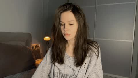 Snapshot of yourher0in chatting on January 23, 2025, 3:01 pm Aida online show from January 23, 2025, 3:01 pm