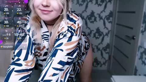 Snapshot of yourkarma_2_0 chatting on February 2, 2025, 5:37 pm Karma online show from February 2, 2025, 5:37 pm