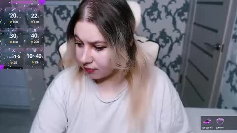 Snapshot of yourkarma_2_0 chatting on February 17, 2025, 6:09 am Karma online show from February 17, 2025, 6:09 am