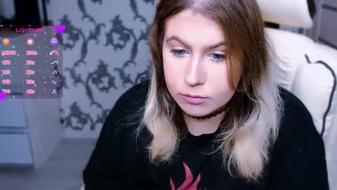 Snapshot of yourkarma_2_0 chatting on September 21, 2025, 3:02 pm Karma online show from September 21, 2025, 3:02 pm