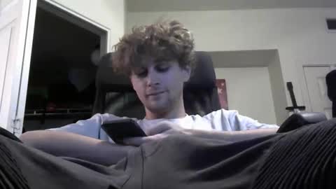 Snapshot of yourman1991 chatting on November 18, 2025, 5:34 am yourman1991 online show from November 18, 2025, 5:34 am