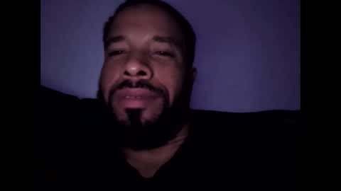 Snapshot of yoursexydaddy79 chatting on October 15, 2025, 8:47 am mother fucker online show from October 15, 2025, 8:47 am