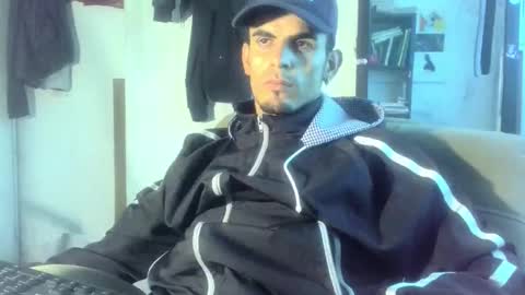 Snapshot of yourskinnybooy chatting on September 18, 2025, 8:33 pm sander online show from September 18, 2025, 8:33 pm