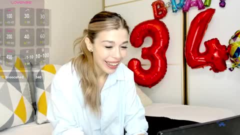 Snapshot of yoursoul_mila chatting on March 3, 2025, 11:22 am yoursoul_mila online show from March 3, 2025, 11:22 am