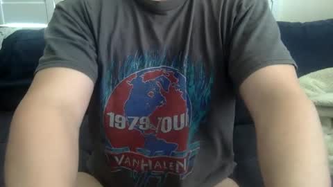 Snapshot of yque2 chatting on February 27, 2025, 5:36 pm yque online show from February 27, 2025, 5:36 pm