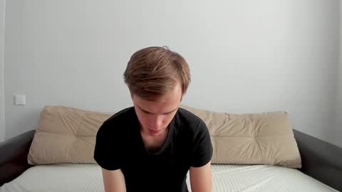 Snapshot of yueslang chatting on September 22, 2025, 11:12 am Yue Lang and Samm online show from September 22, 2025, 11:12 am