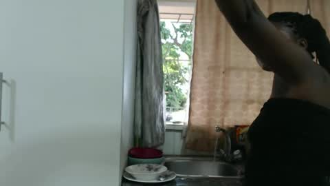 Snapshot of yummybumz chatting on September 22, 2025, 1:02 pm yummybumz online show from September 22, 2025, 1:02 pm