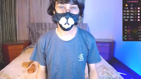 Snapshot of yuniorb chatting on December 10, 2024, 3:52 am the puppy boy online show from December 10, 2024, 3:52 am