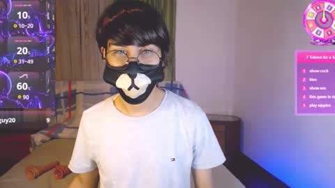 Snapshot of yuniorb chatting on January 19, 2025, 3:50 am the puppy boy online show from January 19, 2025, 3:50 am