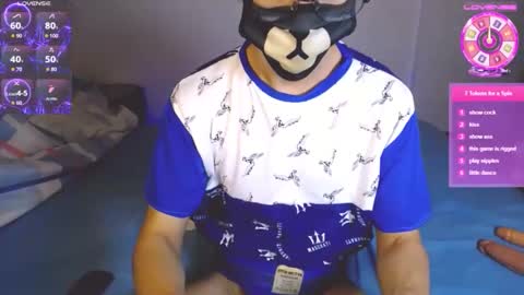 Snapshot of yuniorb chatting on October 19, 2025, 3:51 am the puppy boy online show from October 19, 2025, 3:51 am