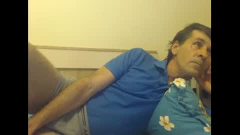 Snapshot of yvesstorm5 chatting on December 24, 2024, 1:50 pm yvesstorm5 online show from December 24, 2024, 1:50 pm