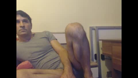 Snapshot of yvesstorm5 chatting on March 4, 2025, 9:32 pm yvesstorm5 online show from March 4, 2025, 9:32 pm