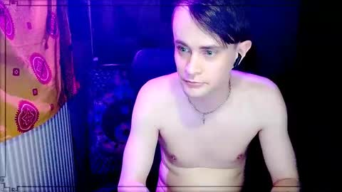 Snapshot of yyscript chatting on March 5, 2025, 4:13 am online show from March 5, 2025, 4:13 am