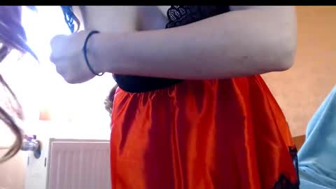 Snapshot of yzza_suave chatting on February 9, 2025, 12:52 pm yzza_suave online show from February 9, 2025, 12:52 pm