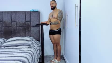 Snapshot of zack_froone chatting on September 29, 2025, 1:49 pm Richard online show from September 29, 2025, 1:49 pm
