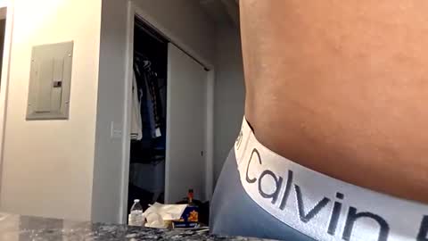 zaddyfine721 online show from October 20, 2025, 12:44 am