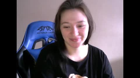 Snapshot of zara_golden chatting on January 25, 2025, 6:23 am chaturcum online show from January 25, 2025, 6:23 am