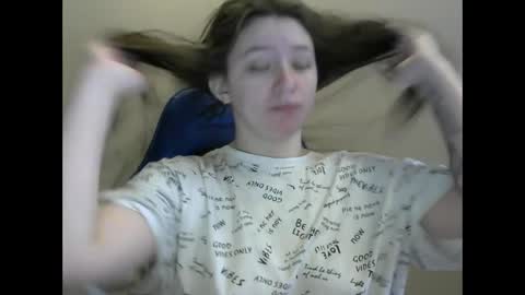 Snapshot of zara_golden chatting on February 4, 2025, 5:31 am chaturcum online show from February 4, 2025, 5:31 am