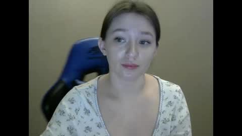 Snapshot of zara_golden chatting on February 5, 2025, 10:30 am chaturcum online show from February 5, 2025, 10:30 am