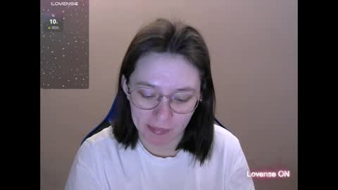 Snapshot of zara_golden chatting on March 10, 2025, 2:39 am chaturcum online show from March 10, 2025, 2:39 am