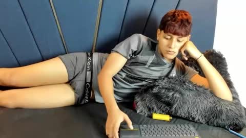 Snapshot of zeusapollofuck chatting on September 12, 2025, 11:15 pm zeusapollofuck online show from September 12, 2025, 11:15 pm