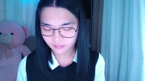 Snapshot of zhaviahale chatting on January 14, 2025, 2:50 am im your lovely zhaviabigcock here online show from January 14, 2025, 2:50 am