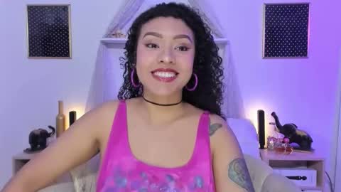 Snapshot of zoe_gruber chatting on October 4, 2025, 5:00 pm Zoe Gruber online show from October 4, 2025, 5:00 pm