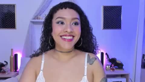 Snapshot of zoe_gruber chatting on October 5, 2025, 8:51 pm Zoe Gruber online show from October 5, 2025, 8:51 pm